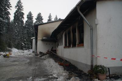 TAGBILDER! Wolfach-Kirnbach: Vollbrand eines Ferien-und Freizeitheim Moosenmaettle